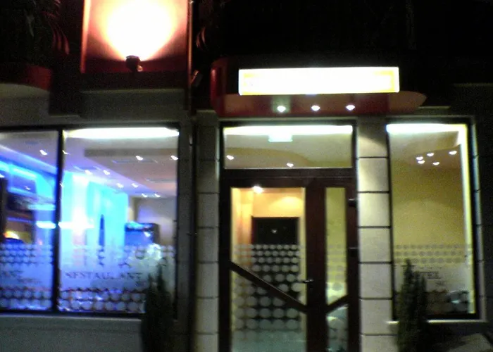 Otel Sofia Family 3*